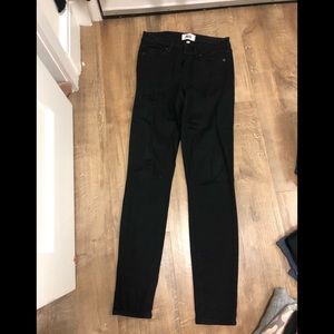 Black skinny jeans